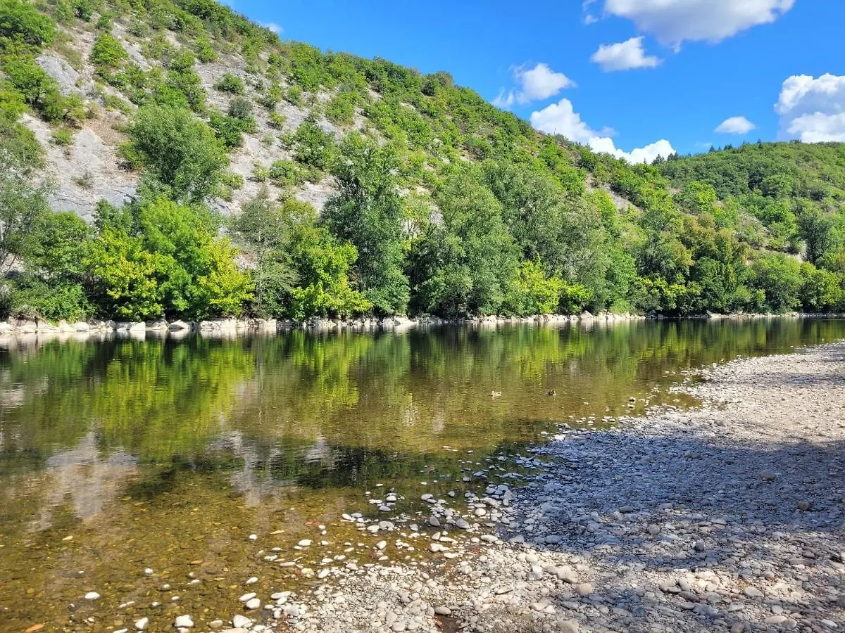 Maison Neuve Bord De Dordogne Lanzac 0*,